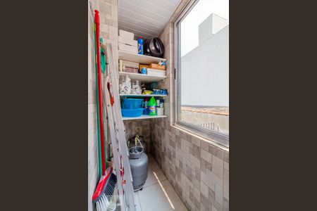 Apartamento à venda com 73m², 2 quartos e sem vaga Apartamento à venda com 73m², 2 quartos e sem vagaÁrea de serviço