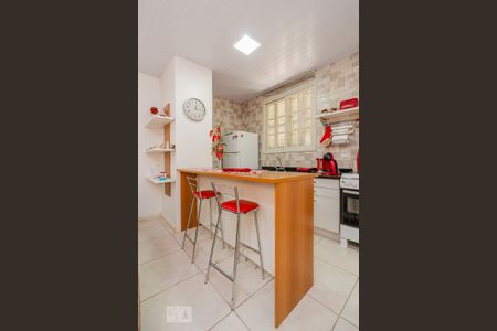 Apartamento à venda com 73m², 2 quartos e sem vaga Apartamento à venda com 73m², 2 quartos e sem vagaCozinha