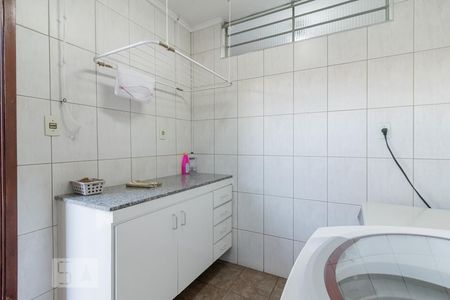 Casa à venda com 222m², 3 quartos e 2 vagasÁrea de Serviço