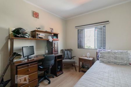 Casa à venda com 222m², 3 quartos e 2 vagasQuarto 2 - Duplo