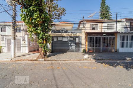 Casa à venda com 222m², 3 quartos e 2 vagasFachada 