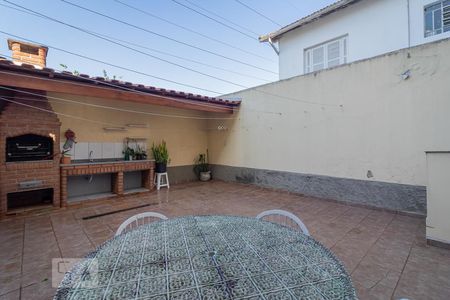 Casa à venda com 222m², 3 quartos e 2 vagasQuintal/ Churrasqueira