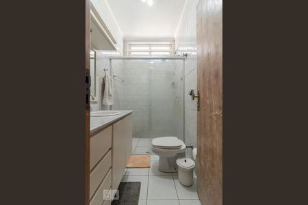 Casa à venda com 222m², 3 quartos e 2 vagasBanheiro Social