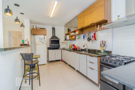 Apartamento à venda com 101m², 3 quartos e 1 vaga Apartamento à venda com 101m², 3 quartos e 1 vagaCozinha