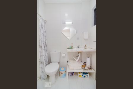 Apartamento à venda com 101m², 3 quartos e 1 vaga Apartamento à venda com 101m², 3 quartos e 1 vagaBanheiro de Serviço