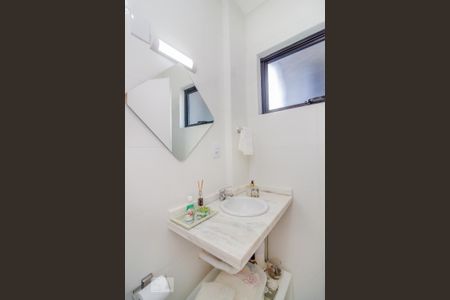 Apartamento à venda com 101m², 3 quartos e 1 vaga Apartamento à venda com 101m², 3 quartos e 1 vagaBanheiro de Serviço