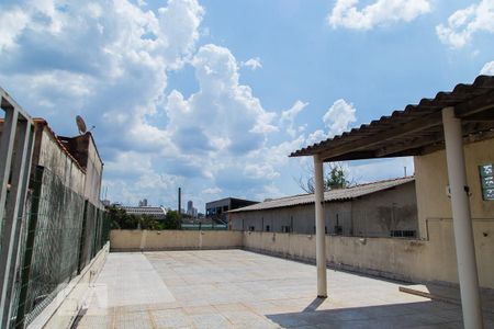 Casa à venda com 240m², 3 quartos e 4 vagas Casa à venda com 240m², 3 quartos e 4 vagasTerraço