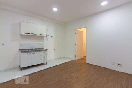 Sala de apartamento para alugar com 1 quarto, 30m² em Presidente Altino, Osasco
