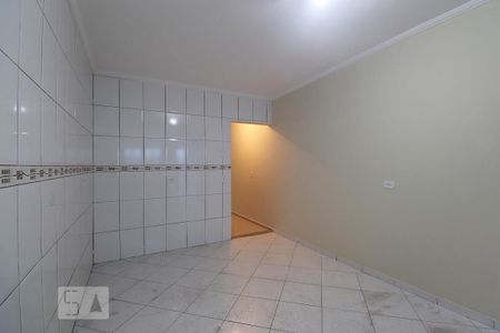 Casa para alugar com 103m², 2 quartos e 2 vagasCozinha