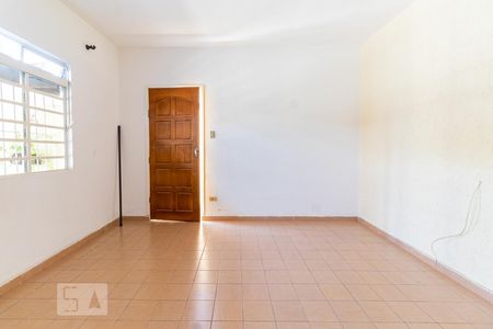 Sala de casa para alugar com 1 quarto, 100m² em Socorro, São Paulo
