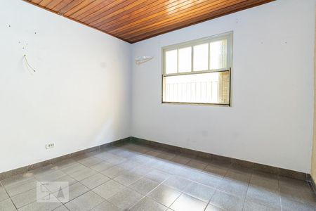 Quarto de casa para alugar com 1 quarto, 100m² em Socorro, São Paulo