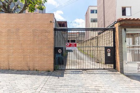 Apartamento para alugar com 58m², 2 quartos e 1 vaga Apartamento para alugar com 58m², 2 quartos e 1 vagaFachada