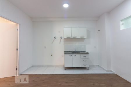 Sala de apartamento para alugar com 1 quarto, 30m² em Presidente Altino, Osasco