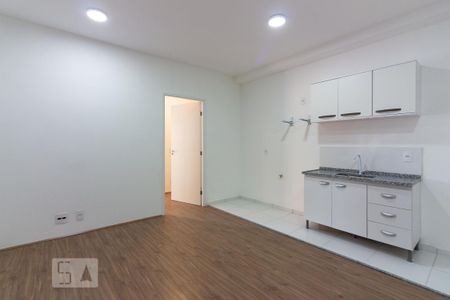 Sala de apartamento para alugar com 1 quarto, 30m² em Presidente Altino, Osasco