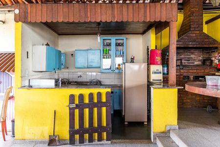 Casa à venda com 600m², 4 quartos e 5 vagas Casa à venda com 600m², 4 quartos e 5 vagasEspaço Gourmet