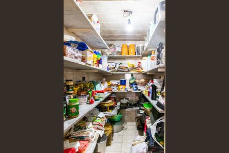 Casa à venda com 600m², 4 quartos e 5 vagas Casa à venda com 600m², 4 quartos e 5 vagasDespensa