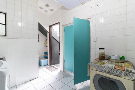 Casa à venda com 180m², 3 quartos e 1 vagaLavanderia