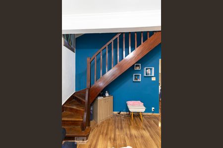 Casa à venda com 180m², 3 quartos e 1 vagaEscada