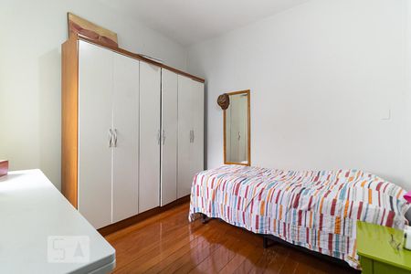 Casa à venda com 180m², 3 quartos e 1 vagaQuarto 2