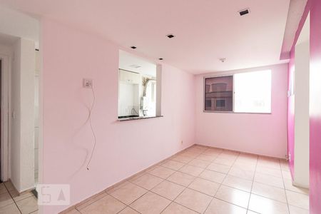 Sala de apartamento para alugar com 2 quartos, 48m² em Guaratiba, Rio de Janeiro