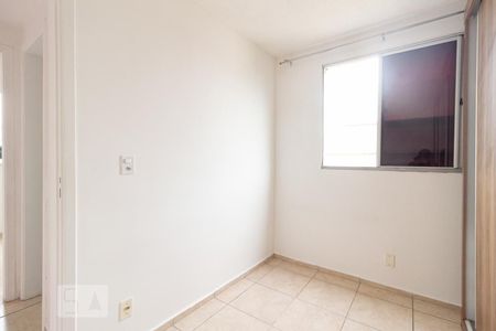 Quarto 1 de apartamento para alugar com 2 quartos, 48m² em Guaratiba, Rio de Janeiro