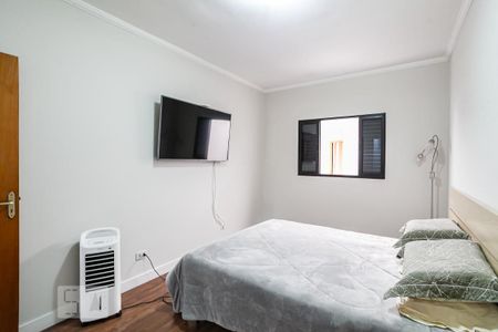 Casa à venda com 197m², 3 quartos e 4 vagasSuíte