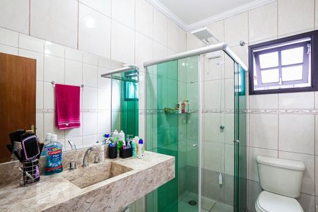 Casa à venda com 197m², 3 quartos e 4 vagasBanheiro da Suíte