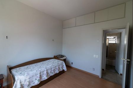 Quarto 1 de apartamento para alugar com 6 quartos, 150m² em São Cristóvão, Rio de Janeiro