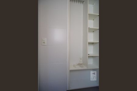 Apartamento para alugar com 86m², 2 quartos e 2 vagasCozinha-Area de serviço 