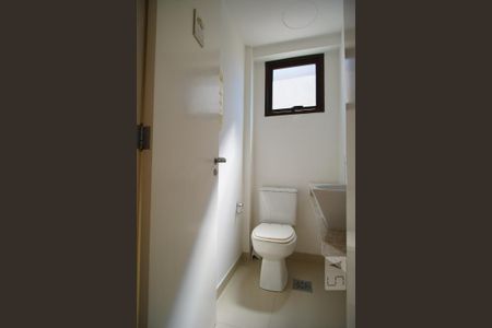 Apartamento para alugar com 86m², 2 quartos e 2 vagasBanheiro de Serviço