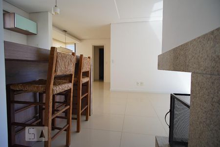 Sala  de apartamento para alugar com 2 quartos, 86m² em Petrópolis, Porto Alegre