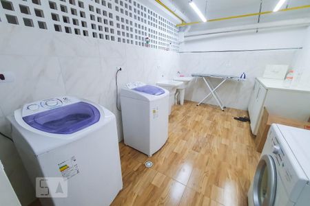 Apartamento para alugar com 50m², 1 quarto e 1 vaga Apartamento para alugar com 50m², 1 quarto e 1 vagaLavanderia