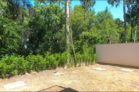 Casa de condomínio à venda com 276m², 3 quartos e 3 vagasQuintal