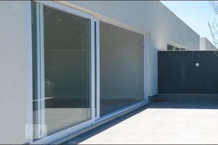 Casa de condomínio à venda com 276m², 3 quartos e 3 vagasÁrea comum