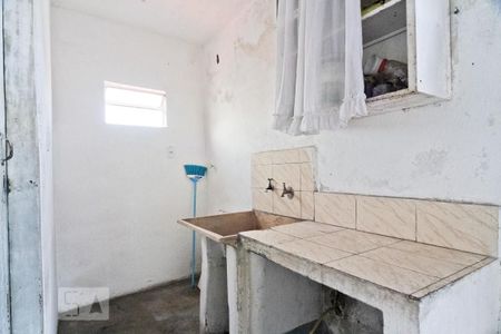 Casa à venda com 280m², 3 quartos e 2 vagasÁrea de Serviço