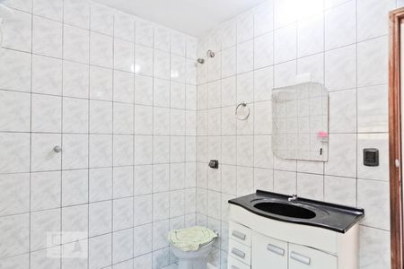 Casa à venda com 280m², 3 quartos e 2 vagasBanheiro