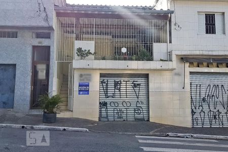 Casa à venda com 280m², 3 quartos e 2 vagasFachada
