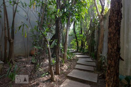 Casa à venda com 650m², 4 quartos e 4 vagasÁrea Externa