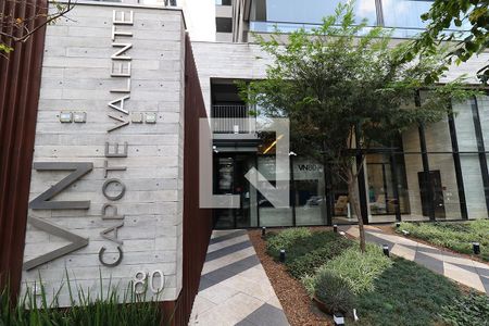 Studio à venda com 32m², 1 quarto e 1 vagaFachada