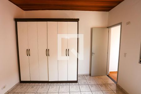 Casa à venda com 132m², 4 quartos e 2 vagas Casa à venda com 132m², 4 quartos e 2 vagassuíte