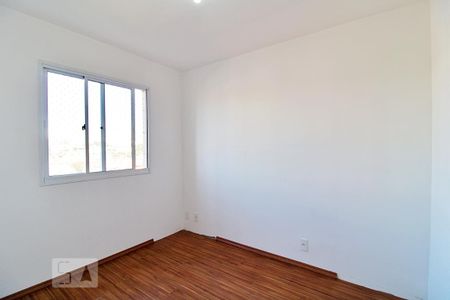 Quarto 1 de apartamento para alugar com 2 quartos, 42m² em Jardim Novo Taboão, São Paulo