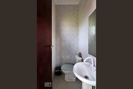 Lavabo de casa à venda com 3 quartos, 210m² em Vila Bela Vista, Santo André