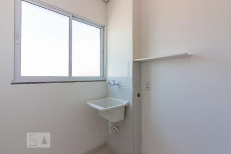Apartamento para alugar com 44m², 2 quartos e sem vaga Apartamento para alugar com 44m², 2 quartos e sem vagaÁrea de Serviço