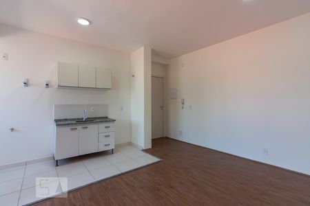 Apartamento para alugar com 44m², 2 quartos e sem vaga Apartamento para alugar com 44m², 2 quartos e sem vagaSala