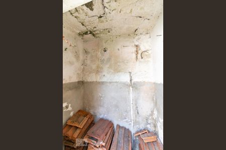 Casa à venda com 360m², 2 quartos e sem vagaQuarto