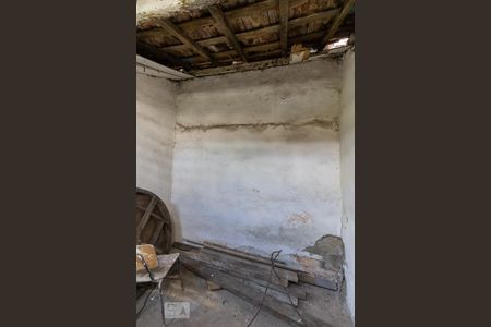 Casa à venda com 360m², 2 quartos e sem vagaQuarto