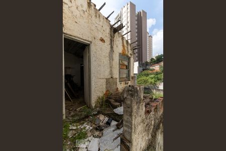 Casa à venda com 360m², 2 quartos e sem vagaQuintal