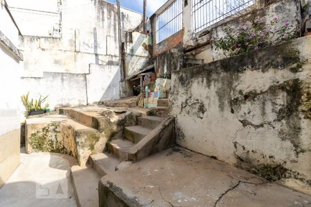 Casa à venda com 360m², 2 quartos e sem vagaQuintal
