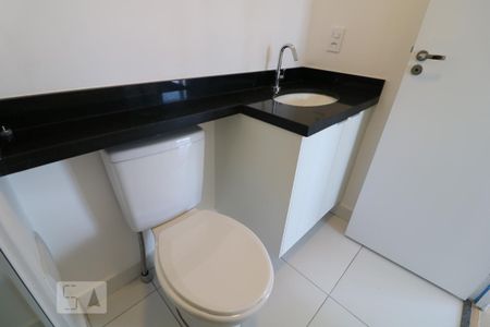 Apartamento para alugar com 58m², 2 quartos e sem vagaBanheiro
