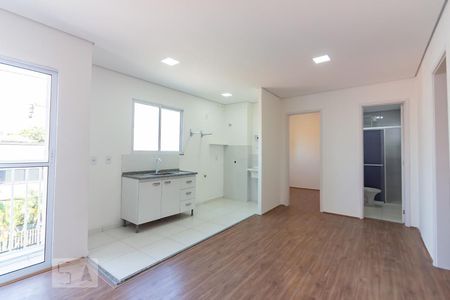 Sala de apartamento para alugar com 1 quarto, 38m² em Presidente Altino, Osasco